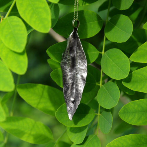 duży srebrny wisior liść